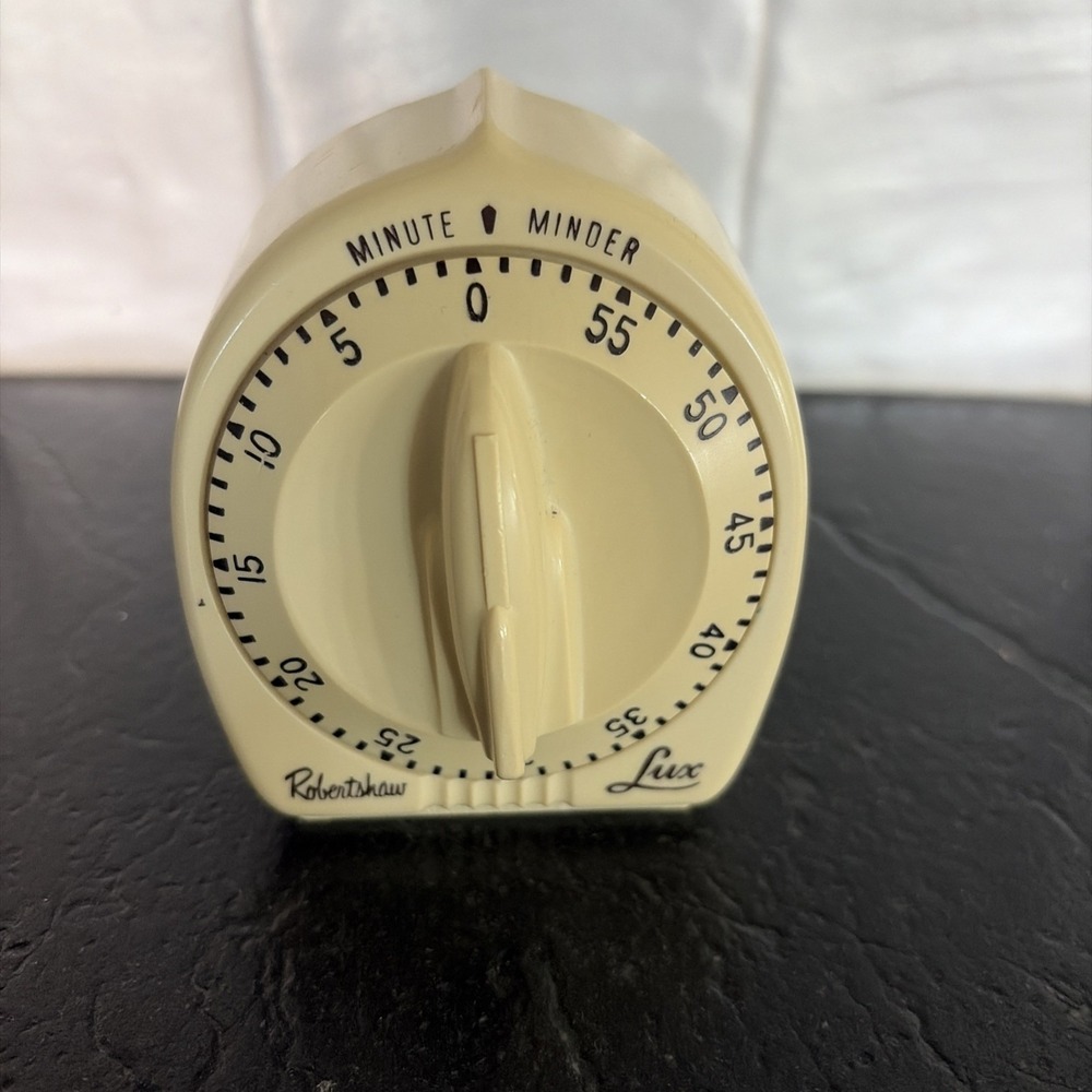 VTG Robertshaw Lux Minute Minder Kitchen Timer Made In USA Almond Working